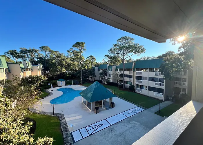 The Islander- Luxurious Beach Property